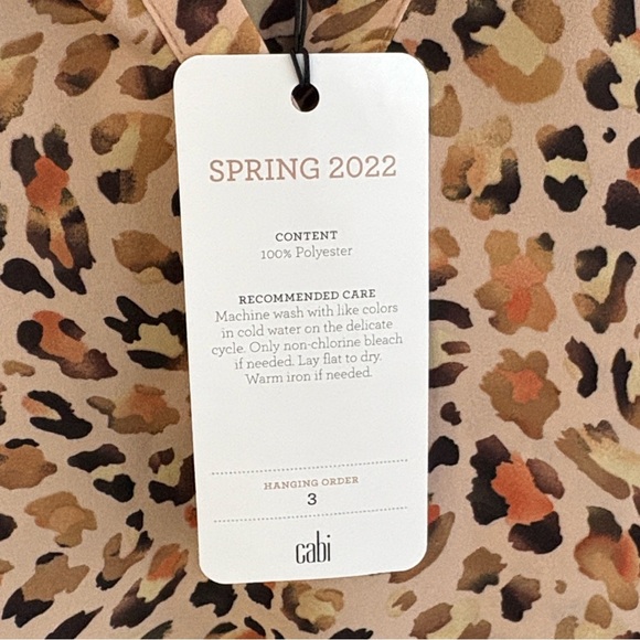 NWT CAbi Lynx Top Size Large - Picture 2 of 9